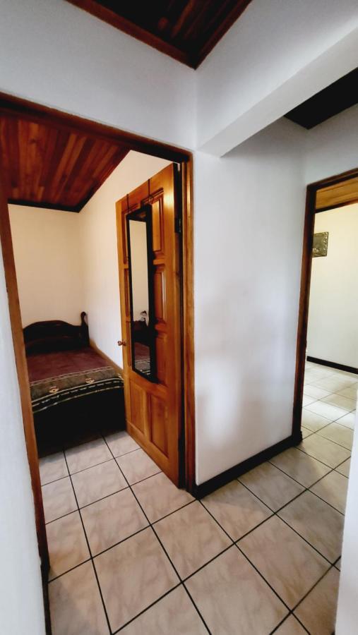 אלאג'ואלה Don Carlos Place Upper Unit מראה חיצוני תמונה