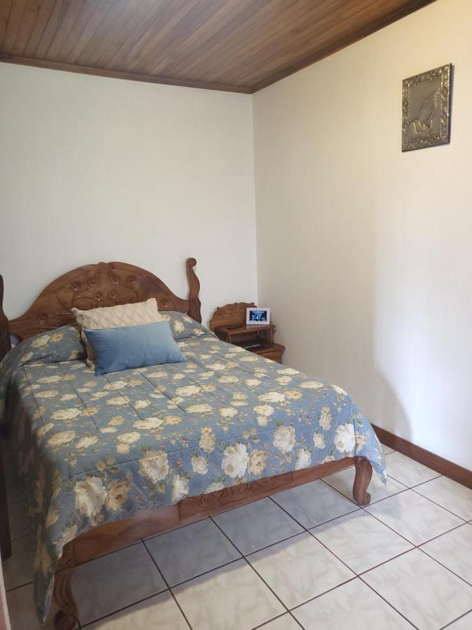 אלאג'ואלה Don Carlos Place Upper Unit מראה חיצוני תמונה